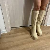 Зимние женские сапоги, в Москве