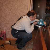 Замена стекла в межкомнатном полотне и ремонт дверей, в Санкт-Петербурге