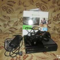 игровую приставку Microsoft Xbox 360 E Slim 4 GB, в Кирове
