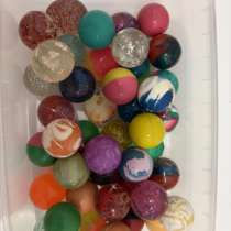 Попрыгунчики, 43 штуки, продам вместе с коробкой, 300 руб, в Ростове-на-Дону