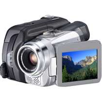 Продаю видеокамеру JVC GR-DF420, в Краснодаре