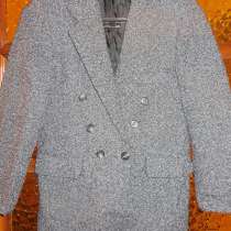 мужские пиджаки 44 и 48-50, жилет, рубашка, в Невинномысске