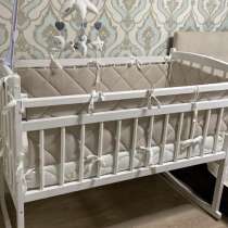 Кроватка, ортопедический матрас. За 7000т, в Барнауле