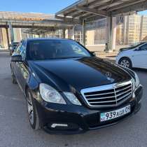 Мерседес 212 е300, в г.Караганда