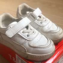 Кросовки белые детские, в Ангарске