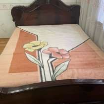 Кровать деревянная, в Волжский