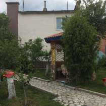 Продам красивый дом и красивый двор и обалденная баня, в Донецке