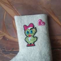 Валенки детские, три пары, в Москве