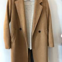 Пальто Stradivarius, в Москве