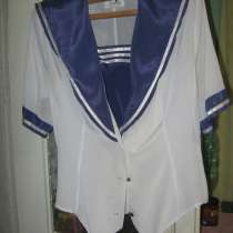 Блузка белая с синим воротником 50 размер, в г.Николаев