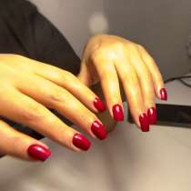 Делаю маникюр по приятном ценам, в Москве