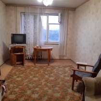 2 комнатная квартира в хорошем районе, в Ростове-на-Дону