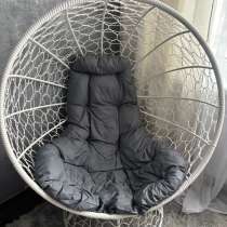 Кресло кокон напольное, в Гатчине