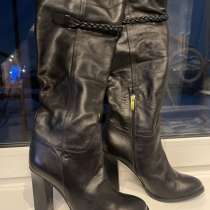 Зимние женские сапоги, в Санкт-Петербурге