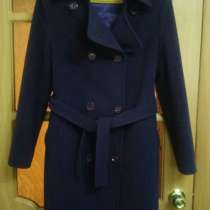 Женское демесезонное пальто, в Красноярске