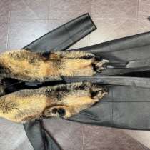 Кожаная дубленка женская, с мехом Нат. Лиса, в Иркутске