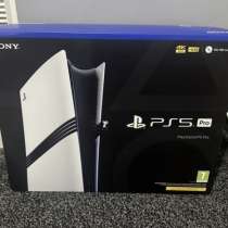 Новая игровая консоль Sony PS5 Pro с контроллерами и гаранти, в Москве