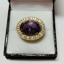 Золотое кольцо с бриллиантами, в Екатеринбурге