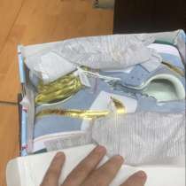 Цена 1700, в Москве