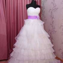 Новое оригинальное свадебное платье, в Симферополе