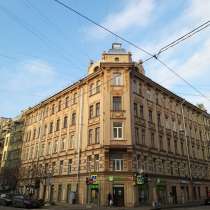 Продам 4 комнатную квартиру в г. Санкт-Петербург, в Гатчине