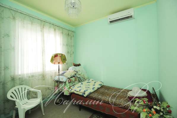 Продам дом в Ростов-на-Дону.Жилая площадь 145 кв.м.