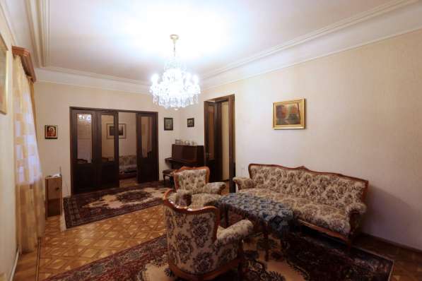 6-комнатная квартира в Ереване, Армения в фото 15