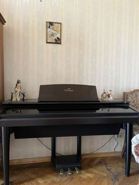Электроный пианино в Москве