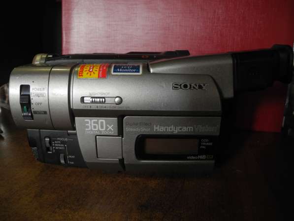 Видеокамера Soni Handycam vision CCD- TRV66E PAL в Гусь Хрустальном фото 5
