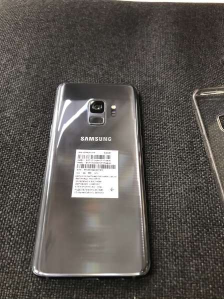 Samsung galaxy s9 4/64 в Москве