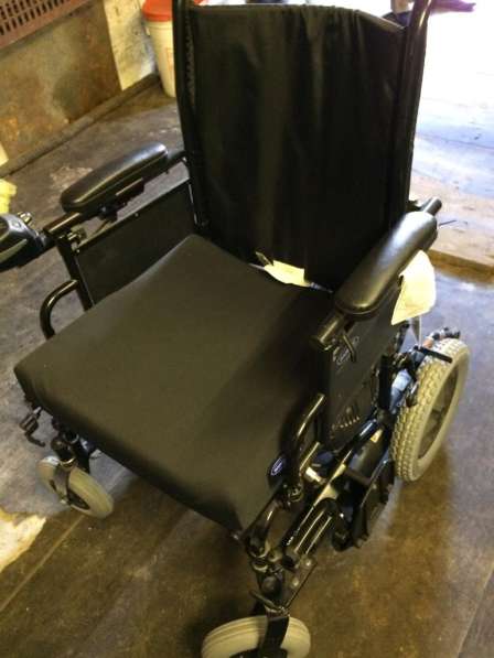 Кресло-коляска инвалидная Р 9000 XDT с электроприводом в Сургуте
