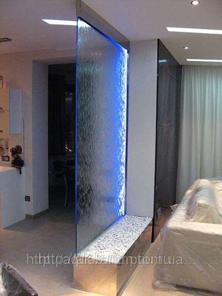 Водопады по стеклу и воздушно пузырьковые панели в фото 3