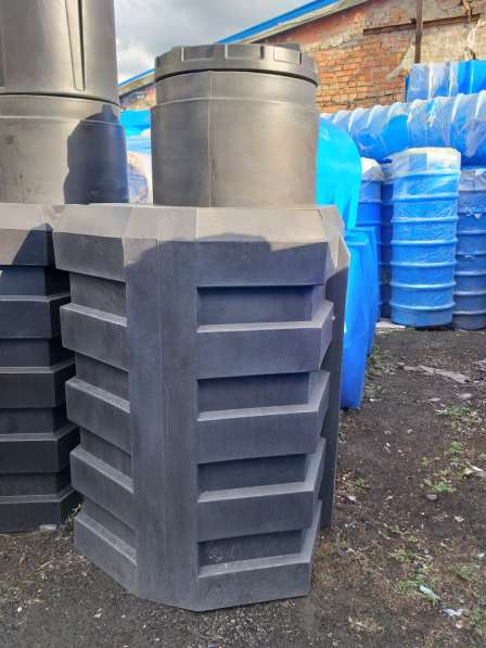 Емкость пластиковая для канализации 1,5 куба в Омске