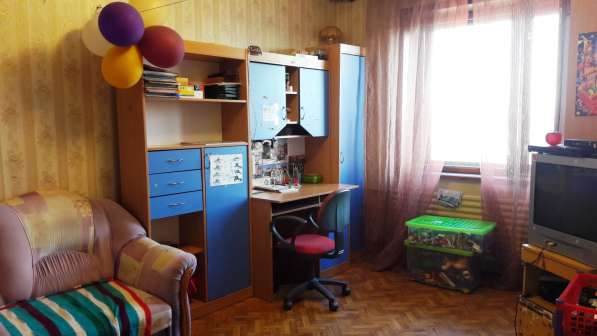 Продам 3 комнатную квартиру по ул. Муханова 32 в Братске