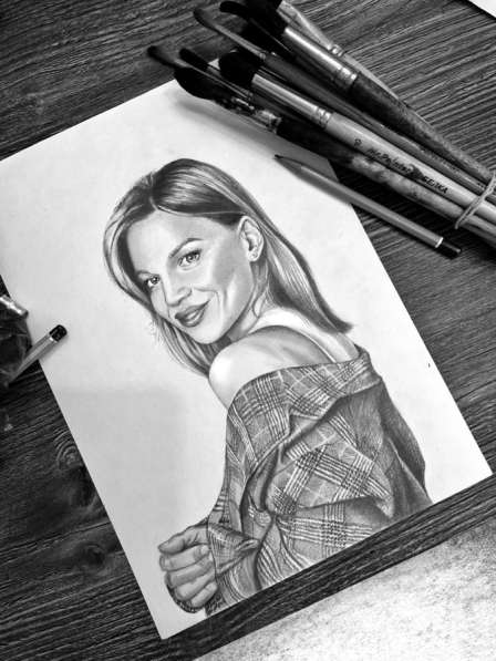 Реалистичный портрет карандашом