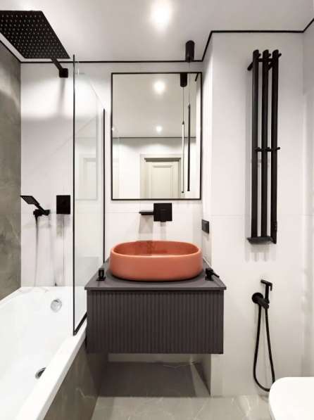 Продам свою 2-комнатную квартиру 51квм в фото 18