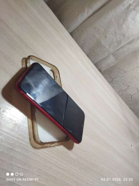 Продам iPhone XR