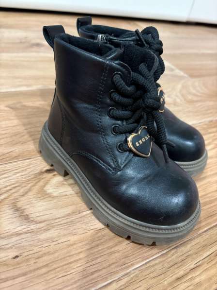 Ботинки осень 26размер