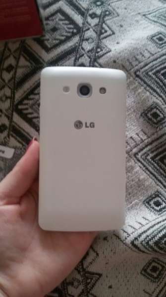 сотовый телефон LG L60 в Череповце