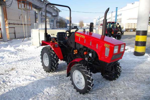 Трактор Беларус-321/321М в фото 7