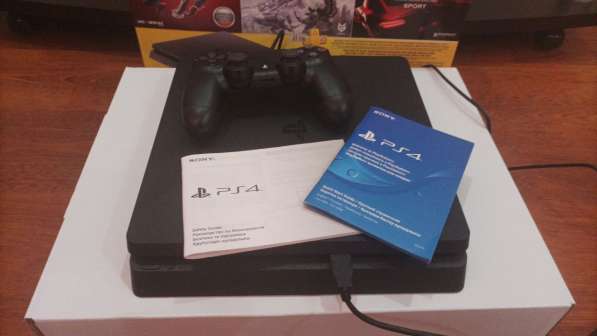 Продам Sony PlayStation 4 Slim
