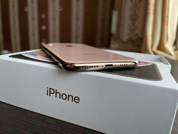 IPhone XS Max 64 GB Gold в Новосибирске фото 10