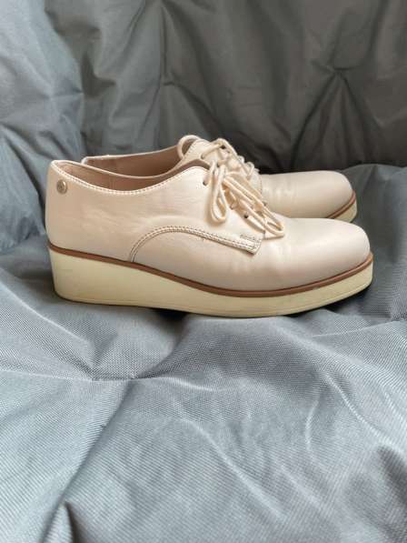 Ботинки женские