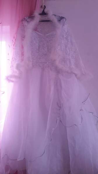 Продаю свадебное платье р.52-56