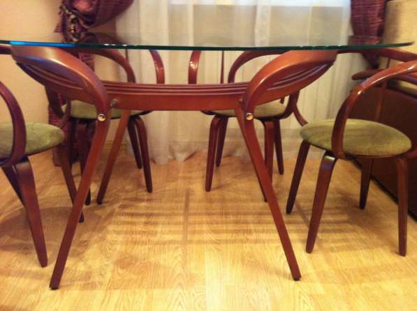 Продаю стол и стулья в гостиную-столовую в Иркутске фото 3