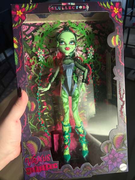 Венера Скуллектор нрфб! в Санкт-Петербурге