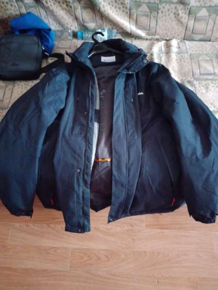 Куртка осенняя