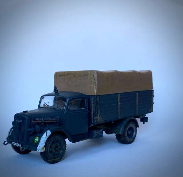 «Opel Blitz KFZ.305 1/35» Коллекционная модель