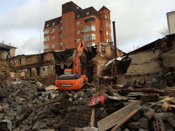 Демонтаж зданий и сооружений в Великом Новгороде фото 3