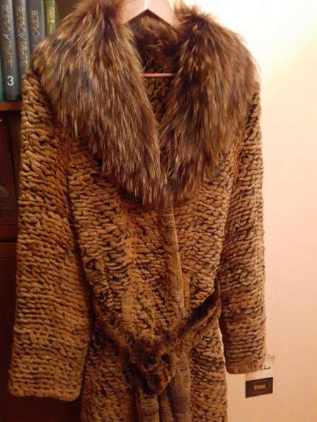 Вязаное меховое пальто